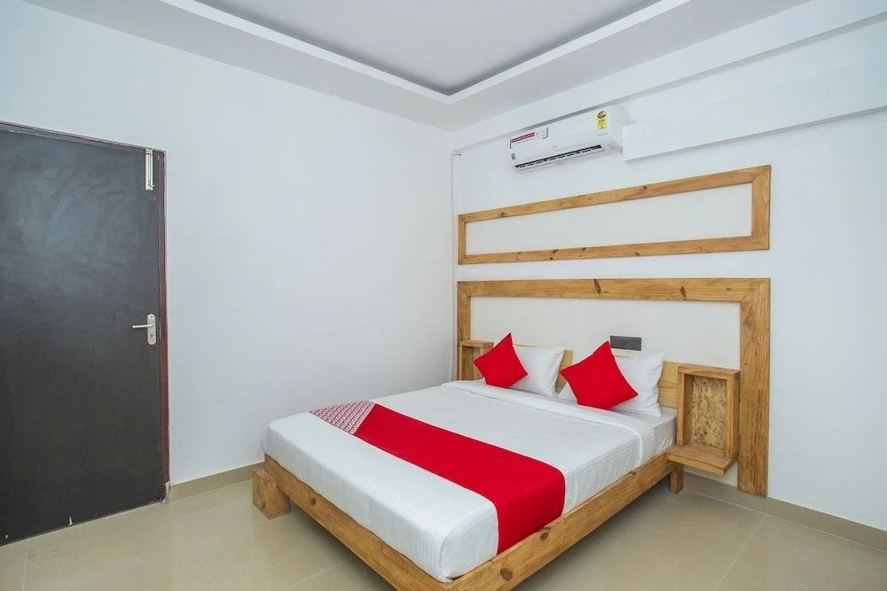 Бангалор: OYO 15111 Greencity Comforts