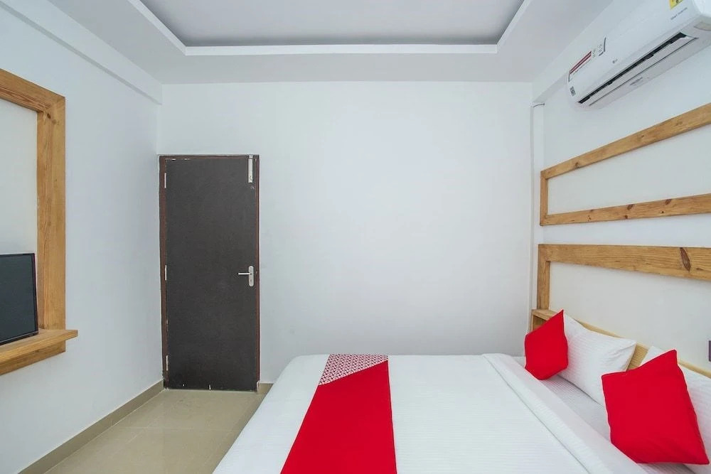 Бангалор: OYO 15111 Greencity Comforts
