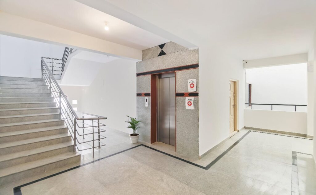Бангалор: SilverKey Executive Stays 24047 Airport