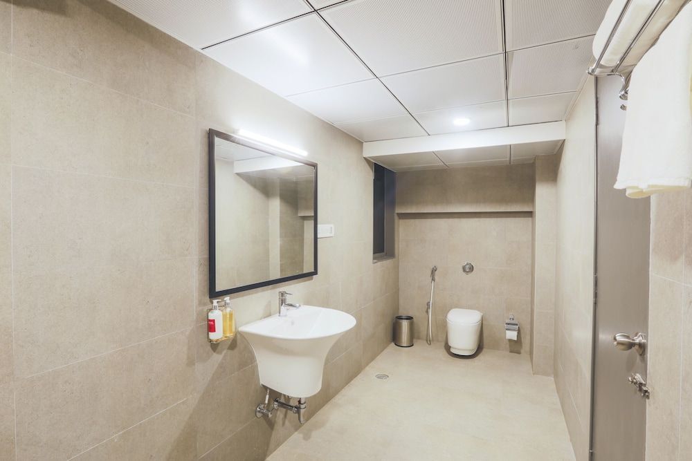 Мумбаи: OYO Townhouse 21 Bombay Exhibition Centre