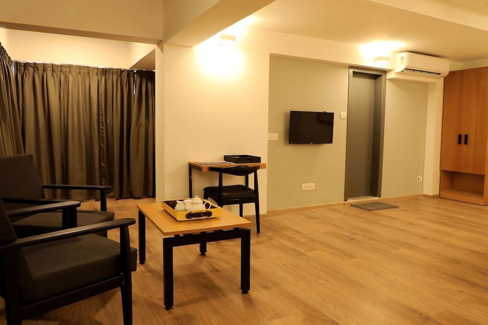 Мумбаи: OYO Townhouse 21 Bombay Exhibition Centre