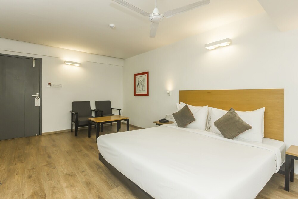 Мумбаи: OYO Townhouse 21 Bombay Exhibition Centre