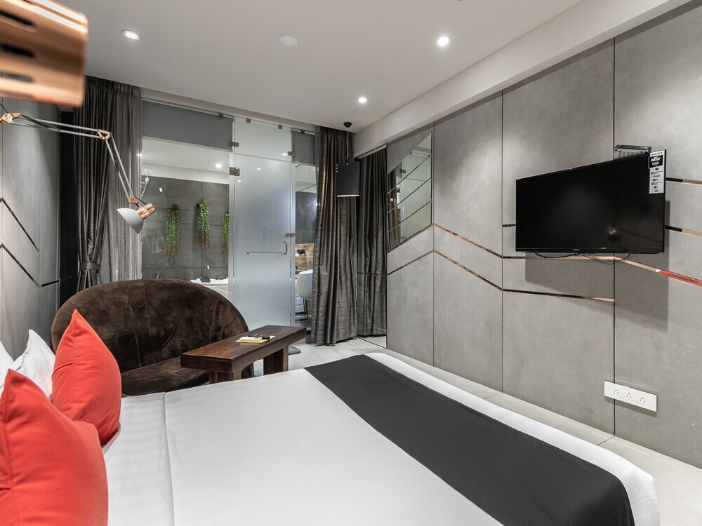 Сурат: Oyo 1386 Hotel Welcome Palace