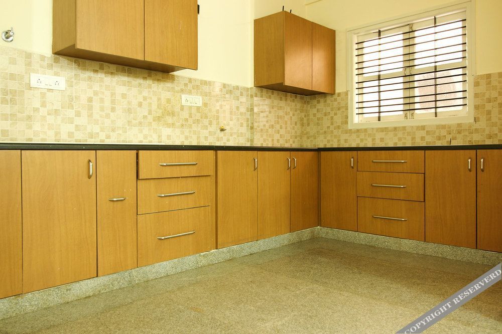 Бангалор: Oyo 6633 The Banjaara Suites