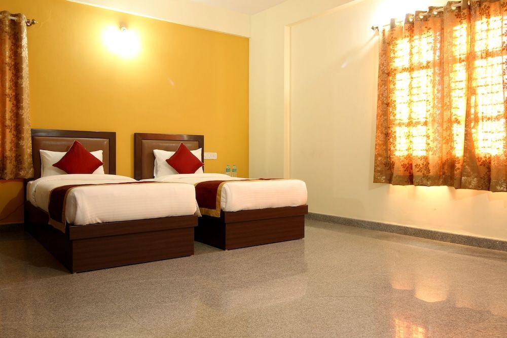 Бангалор: Oyo 6633 The Banjaara Suites