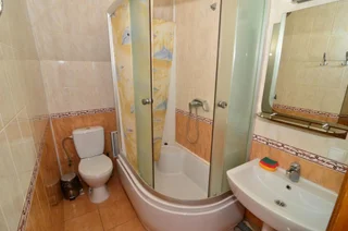 Лазурное: Guest House Kastellum