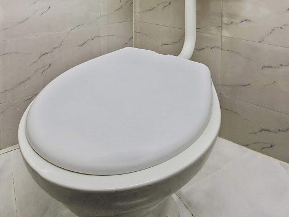 Большая Нойда: Capital O 22956 Hotel Grand Residency