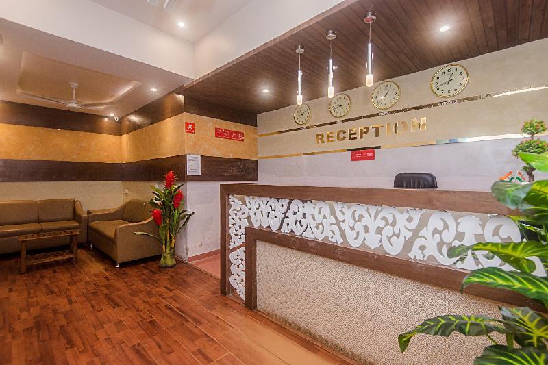 Мумбаи: Capital O 12063 Hotel Pearls BKC Inn