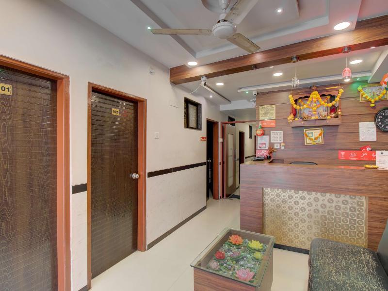 Мумбаи: OYO 71172 Hotel Sion Residency