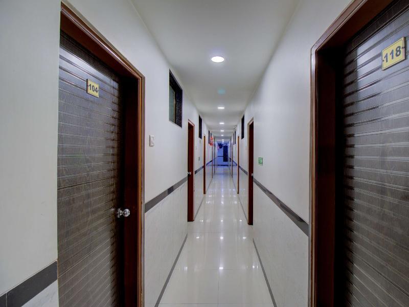 Мумбаи: OYO 71172 Hotel Sion Residency