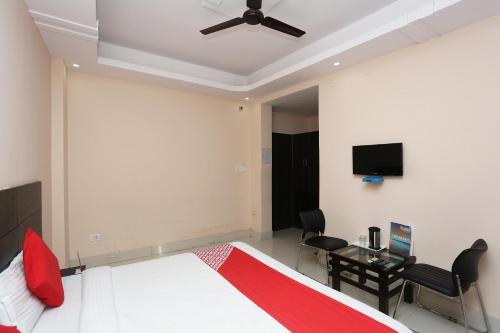 Харидвар: Oyo 2974 Hotel Aastha Palace