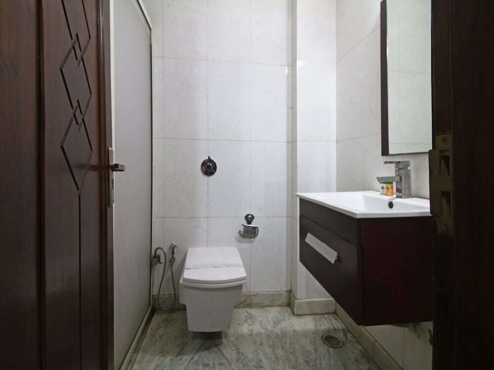 Нью-Дели: Oyo 5943 Tjs Grand