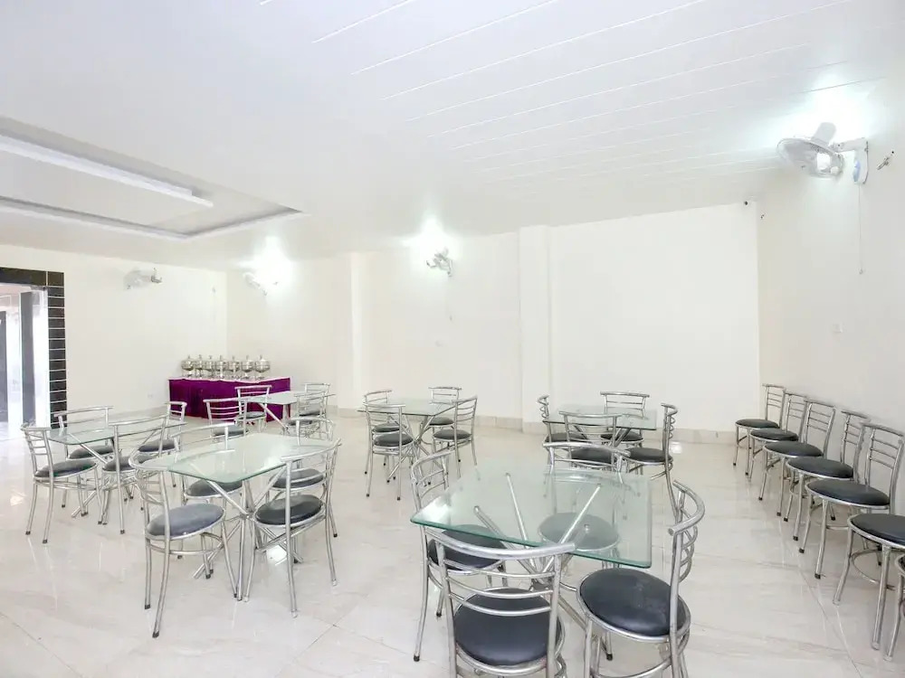 Амритсар: Capital O 9235 Hotel Nayyar