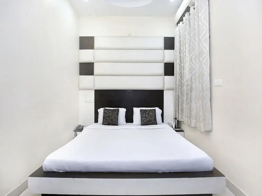 Амритсар: Capital O 9235 Hotel Nayyar