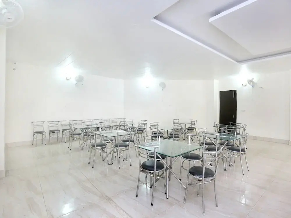 Амритсар: Capital O 9235 Hotel Nayyar