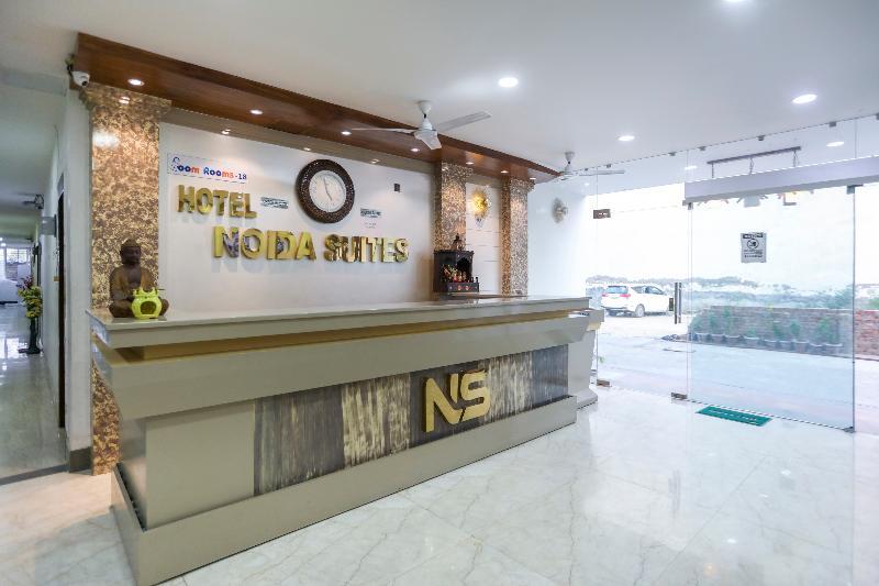Нойда: Capital O 64120 Hotel Noida Suites