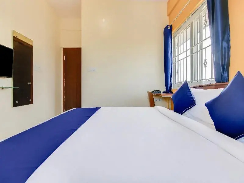 Бангалор: Silverkey Executive Stays 23042 Global Village Tec