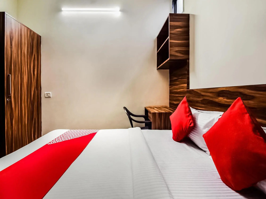 Кота: Eleven 43 Suites by OYO Rooms