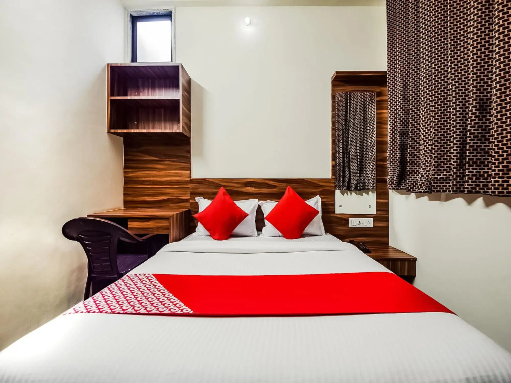 Eleven 43 Suites by OYO Rooms — фото 2