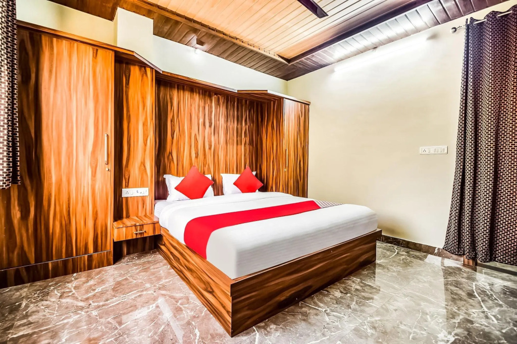 Кота: Eleven 43 Suites by OYO Rooms