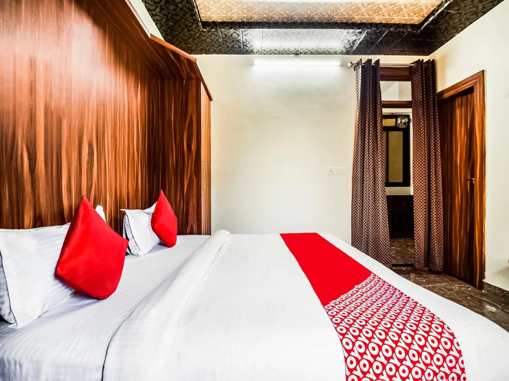 Кота: Eleven 43 Suites by OYO Rooms