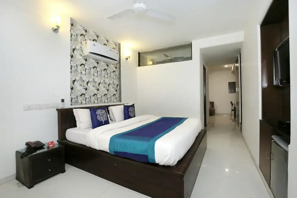 Панчкула: OYO 1496 Hotel Sky 5