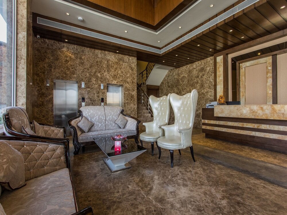 Индаур: Hotel 25 Hours by OYO Rooms