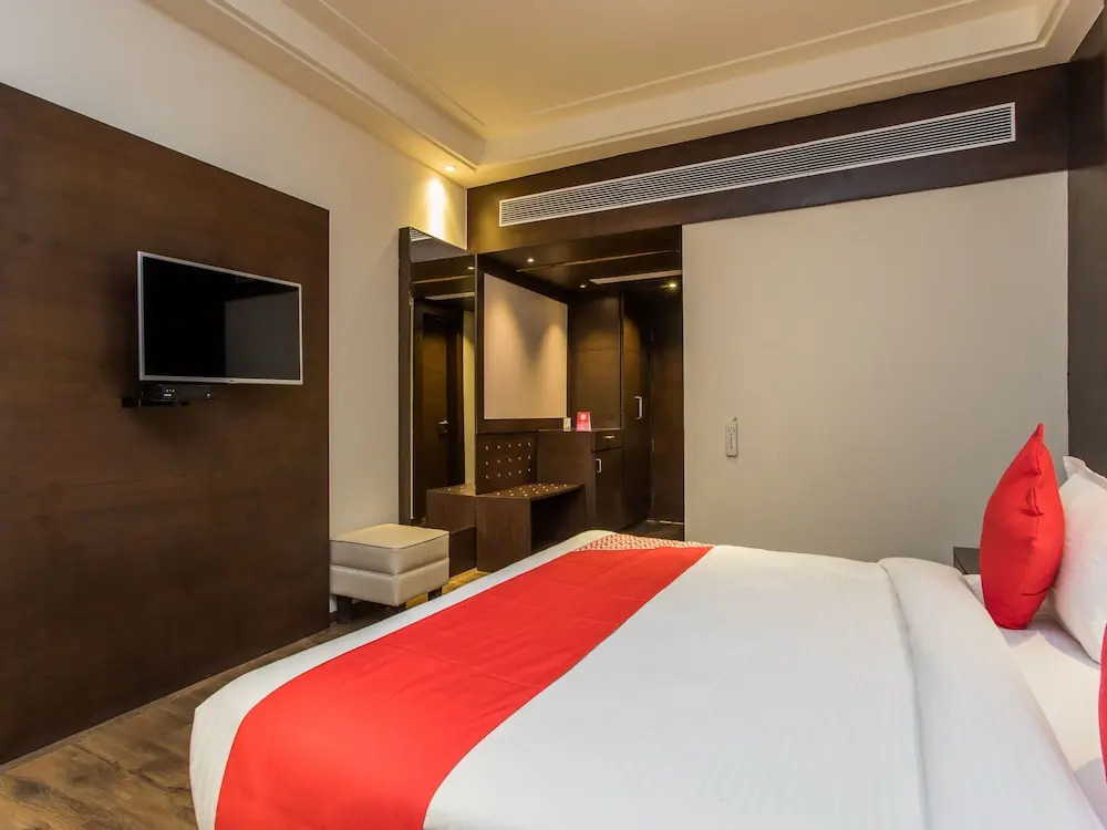 Индаур: Hotel 25 Hours by OYO Rooms