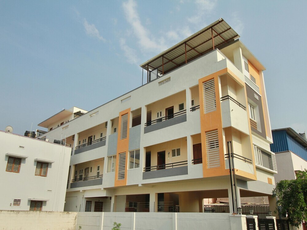 Коимбатур: Sundaryam Apartment By OYO Rooms