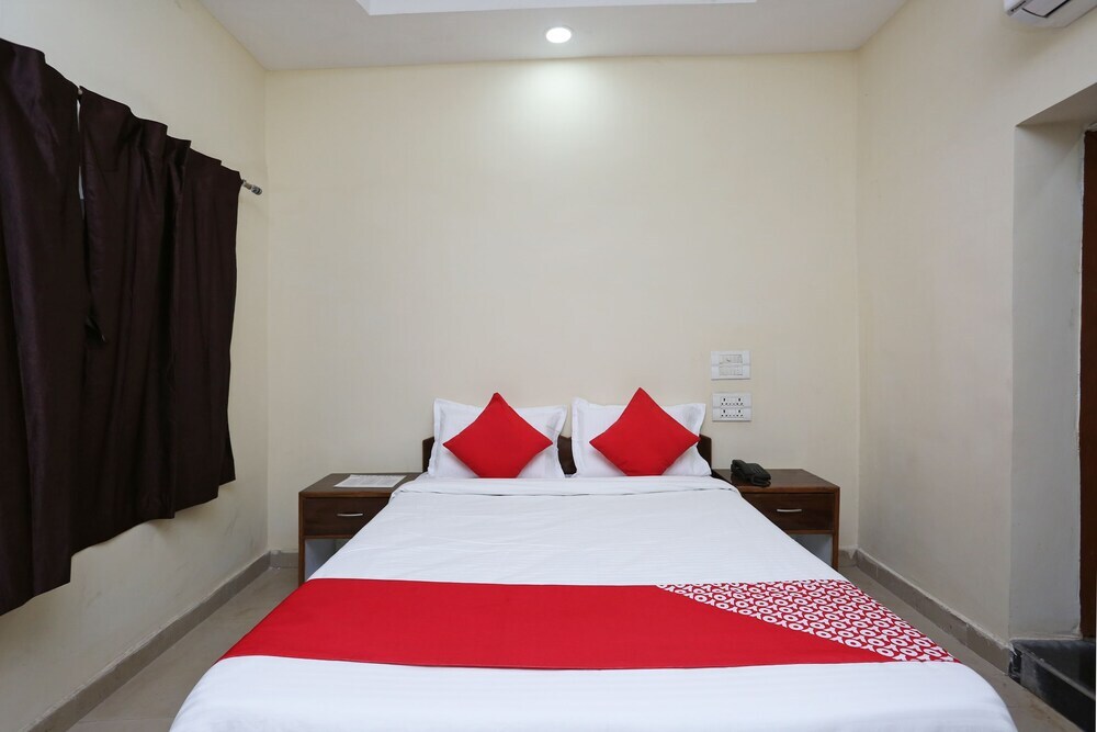 Райпур: Prince Guest House