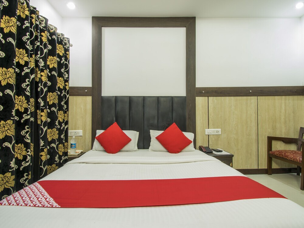 Катра: Hotel Char Chinar by OYO Rooms