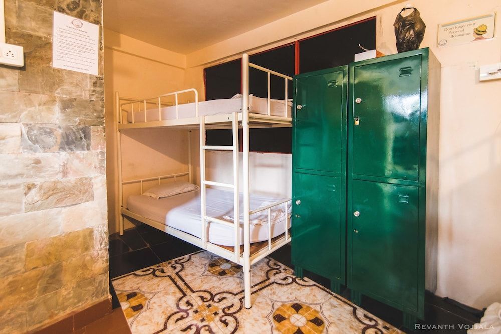 Арамбол: Roadhouse Hostel @ Arambol