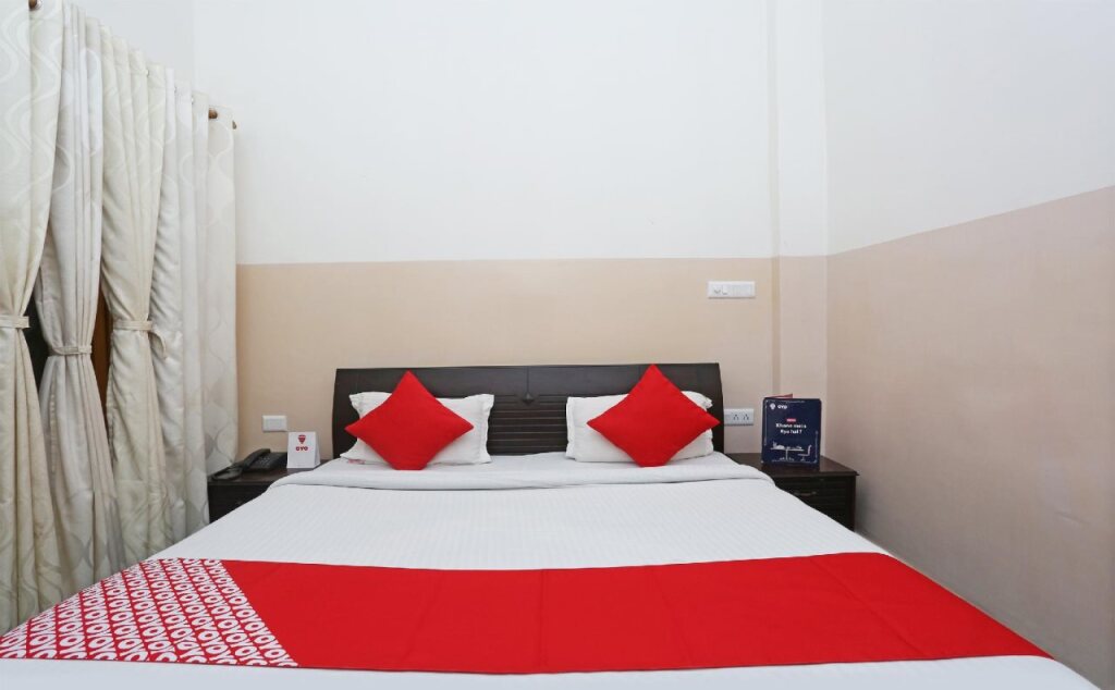 Сукха: Hotel Jay Continental By OYO Rooms