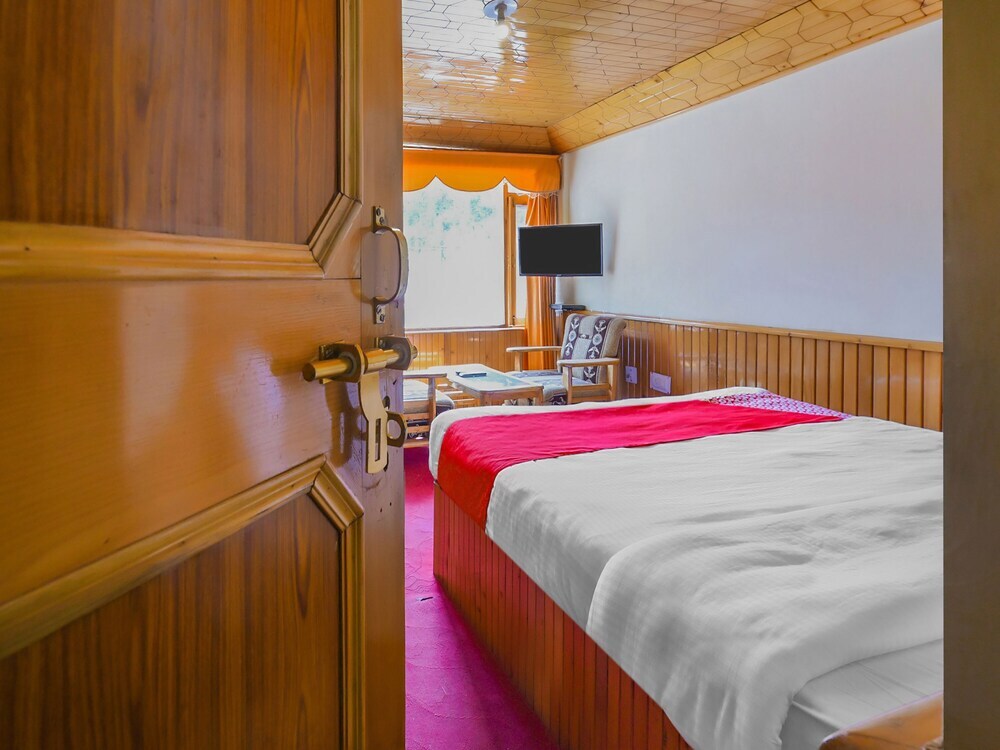Манали: Solang Holiday Inn By OYO Rooms