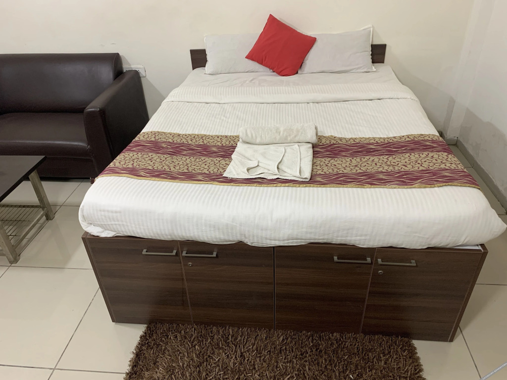 Нагпур: Hotel JK Lions - Koradi, Nagpur