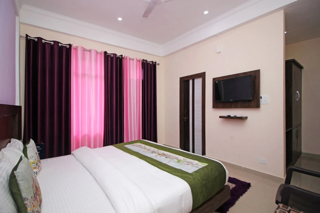 Кангра: Hotel Chandni By OYO Rooms