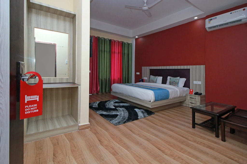 Кангра: Hotel Chandni By OYO Rooms