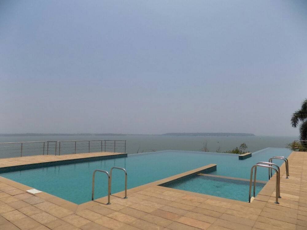 Панаджи: Casamelhor Apartment Pool Near Panji Cm054