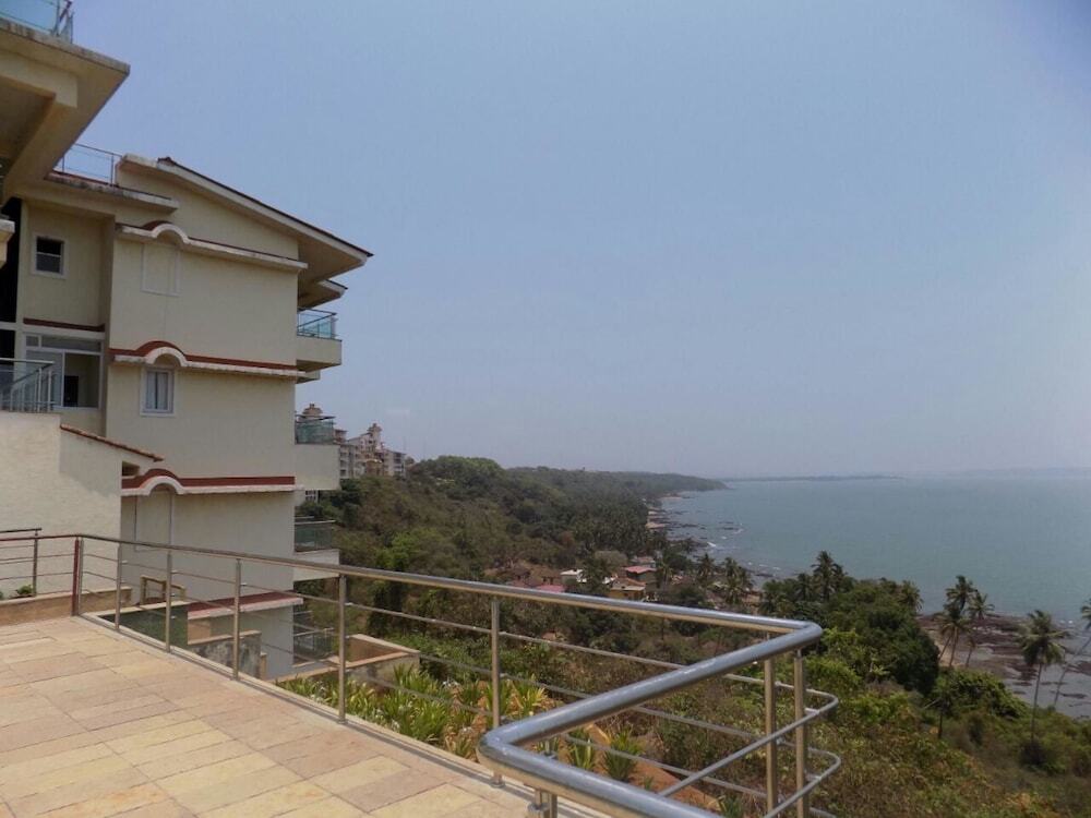 Панаджи: Casamelhor Apartment Pool Near Panji Cm054