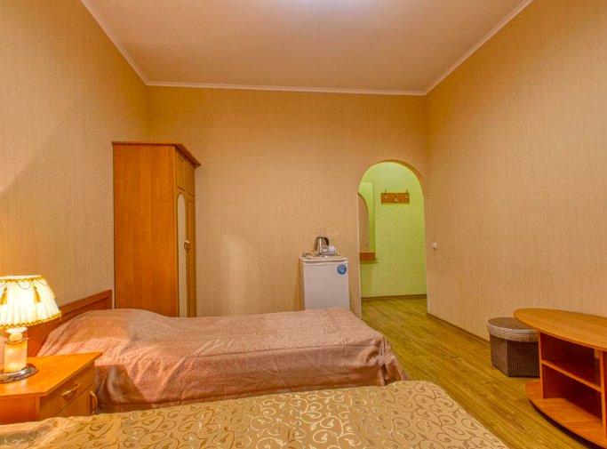 Алушта: Minihotel Dolphin