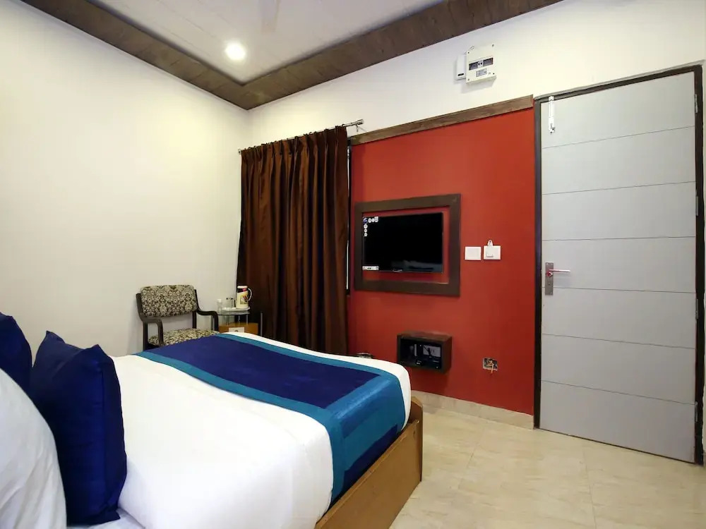 Чандигарх: Capital O 9822 Hotel Seven