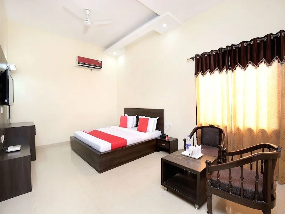 Амритсар: OYO 15534 Hotel Milan Palace