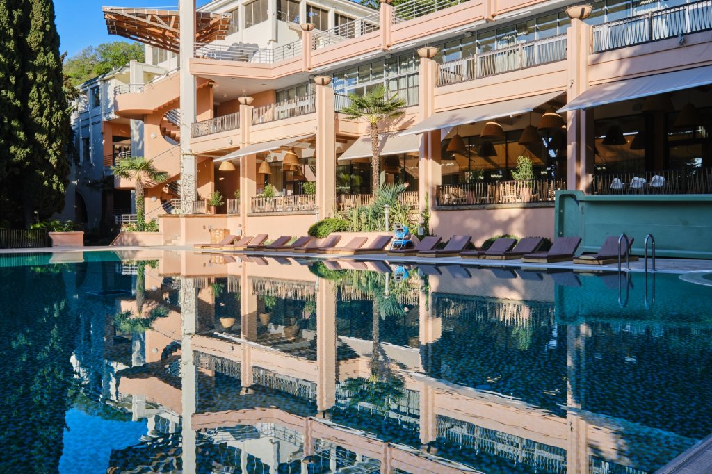 Алушта: More Spa & Resort
