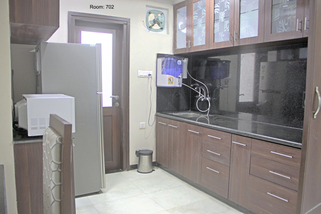 Вадодара: White House Service Apartments