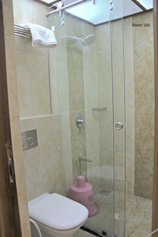 Вадодара: White House Service Apartments