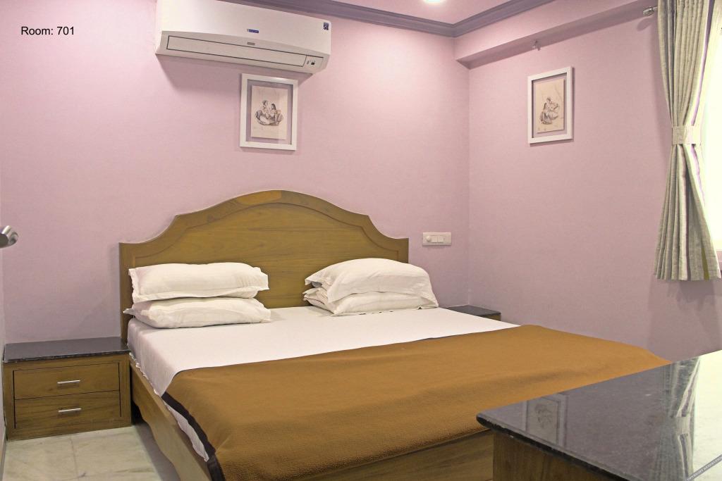 Вадодара: White House Service Apartments