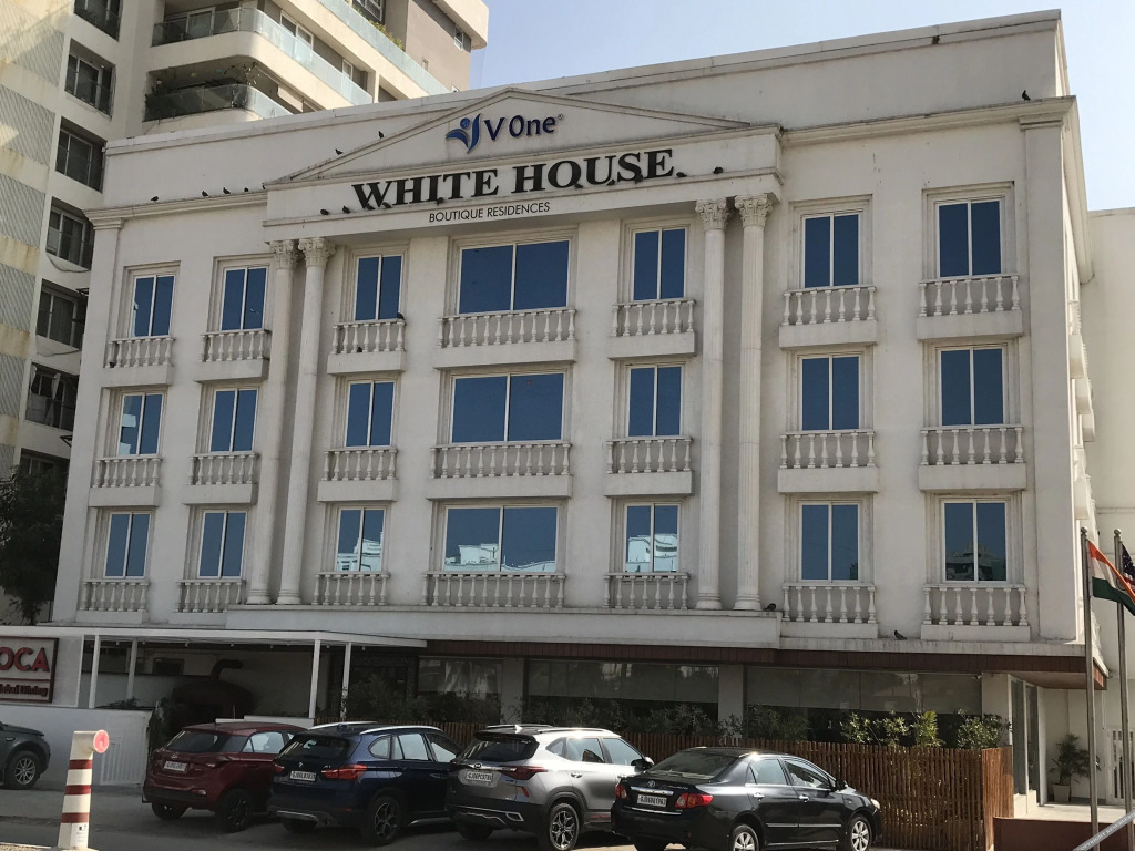 Вадодара: White House Service Apartments