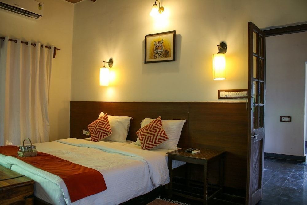Чимур: Beyond Stay Mahua Tola Tadoba