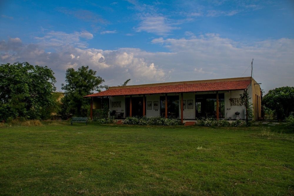 Чимур: Beyond Stay Mahua Tola Tadoba