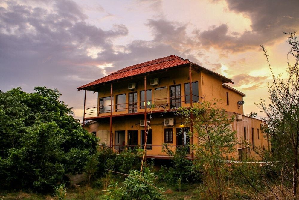 Чимур: Beyond Stay Mahua Tola Tadoba